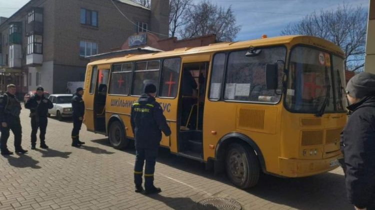 На Донеччині перевірятимуть людей, які не хочуть евакуюватися