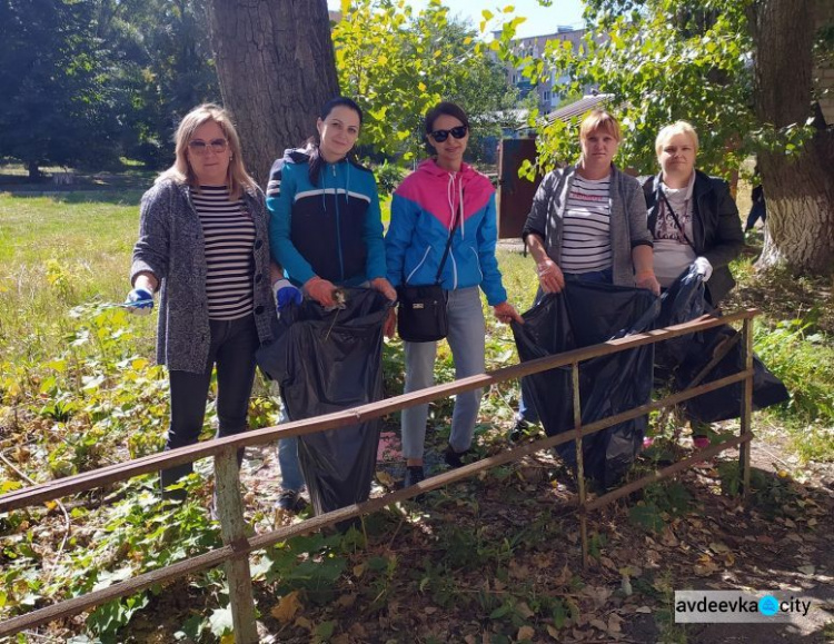 Авдіївці долучились до екологічної акції “World cleanup day”