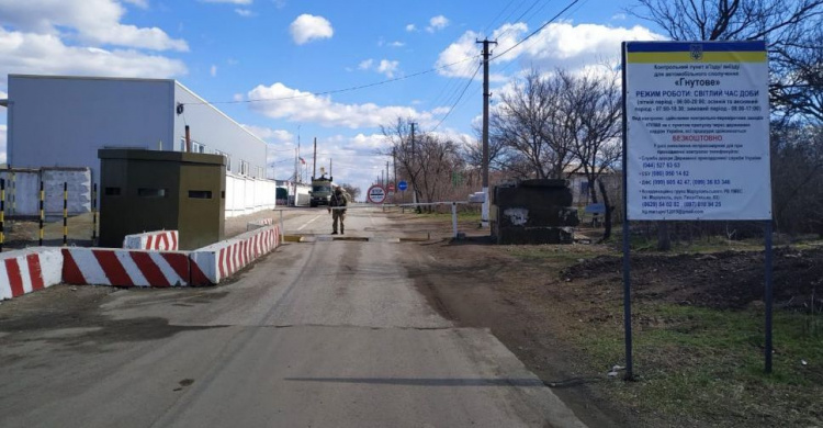 Пассажиропоток на донбасских КПВВ уменьшился в день президентских выборов