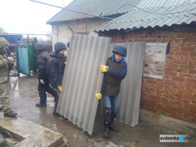 «Симики» помогли жителям Авдеевки и Опытного (ФОТО)