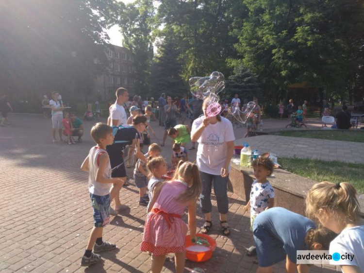 В Авдіївці яскраво відсвяткували День батька (ФОТО + ВІДЕО)