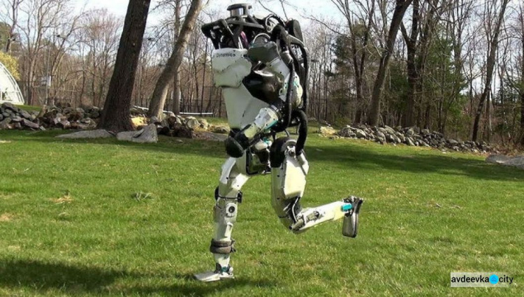 Boston Dynamics показала своего бегающего робота (ФОТО+ВИДЕО)