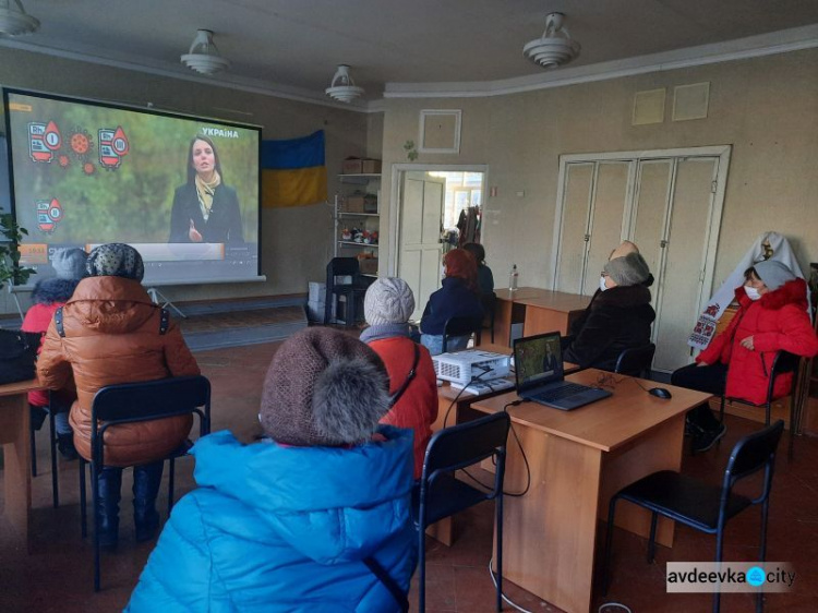 В Авдеевском терцентре продолжают вести разъяснительную работу среди работников о правилах противоэпидемической безопасности