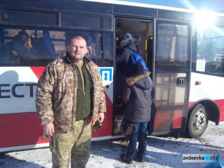 «Симики» сопроводили авдеевских детей, вернувшихся из Ровно