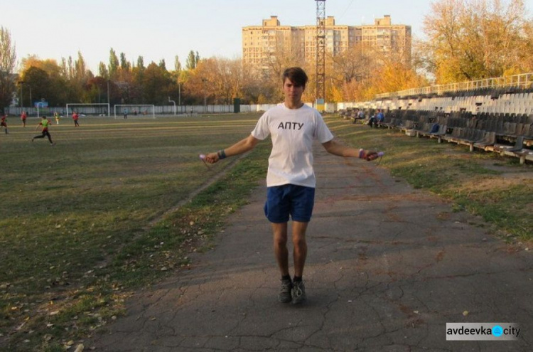 В Авдеевке состязалась допризывная молодежь (ФОТО)