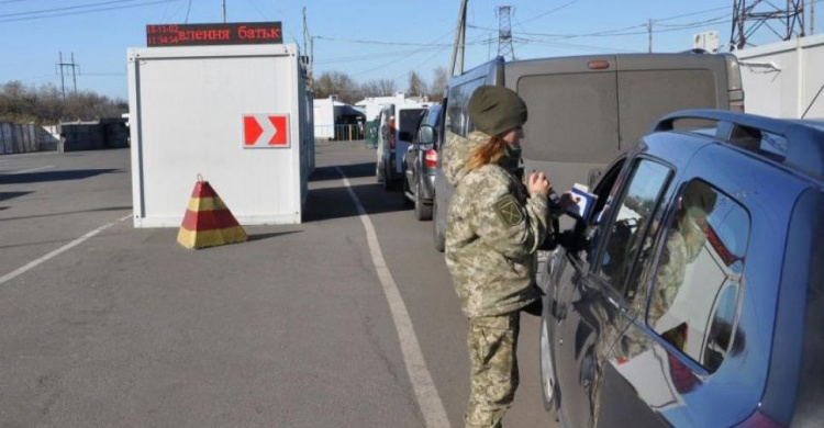 На КПВВ Донетчины проезда ожидают более 230 авто