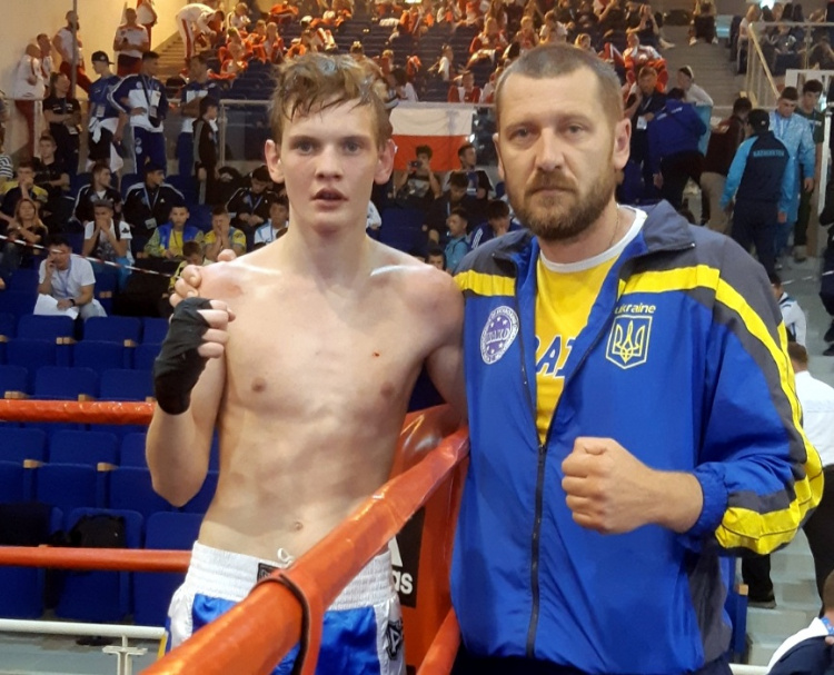 Авдіївець Сергій Ківерський вийшов у фінал Чемпіоната світу з кікбоксінгу