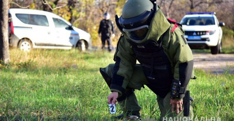 В Донецкой области взрывотехники-полицейские выезжали на помощь более 500 раз