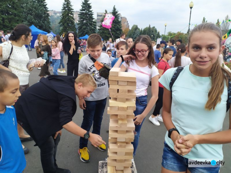 В Авдеевке ко Дню города отшумел концерт (ФОТО)