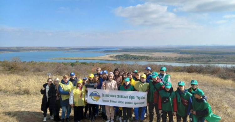 Школяри Авдіївки побували на екскурсії у регіональному ландшафтному парку "Клебан бик"