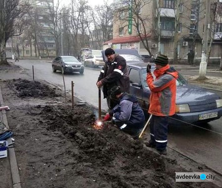 Комунальники Авдіївки винайшли дієвий спосіб боротьби із порушниками правил благоустрою