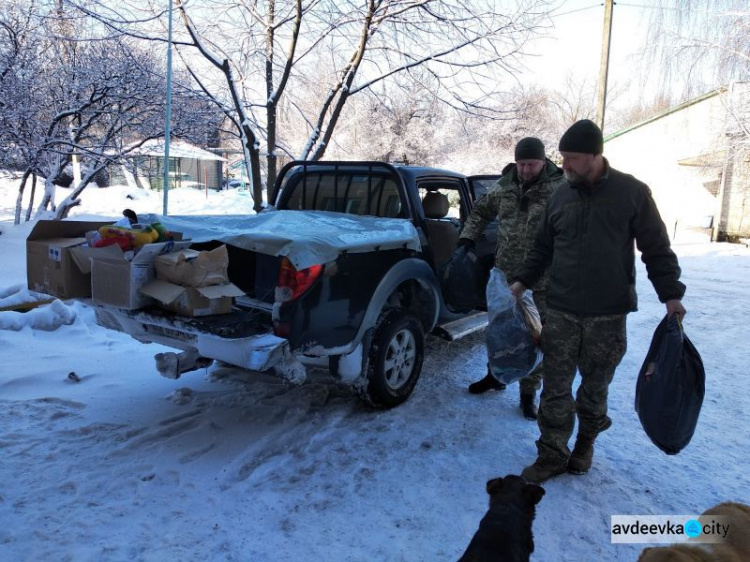 Дети и взрослые получают помощь стараниями авдеевских «симиков» (ФОТО)