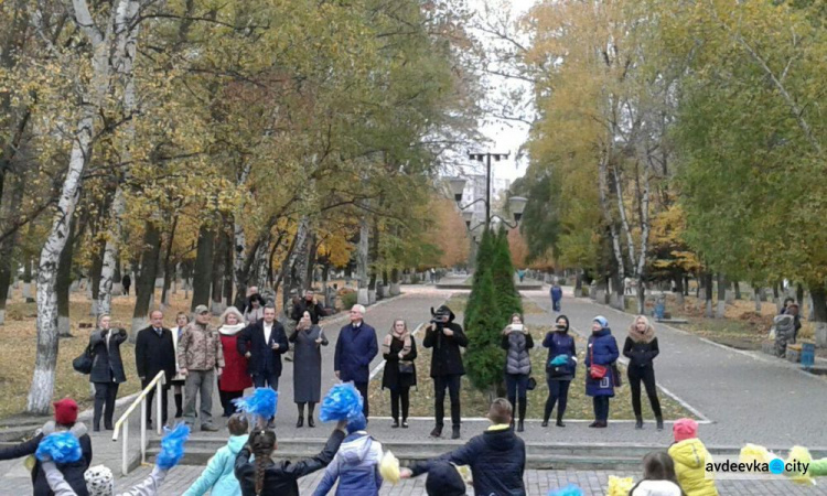 «Мы приехали в Авдеевку, чтобы увидеть ваши глаза», - Александр Спиваковский, глава Комитета ВР по вопросам образования и науки (ФОТО)