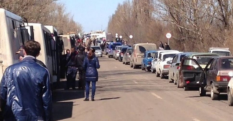 Через КПВВ на Донбассе не  смогли пройти 16 человек