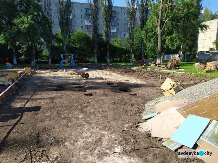 Программа социального партнерства в действии: в детском саду «Малыш» стартовали работы по обустройству спортплощадки (ФОТОФАКТ)