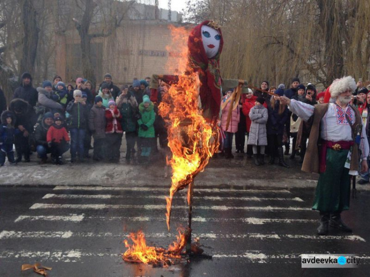 В Авдеевке отгуляли широкую масленицу (ФОТОРЕПОРТАЖ)