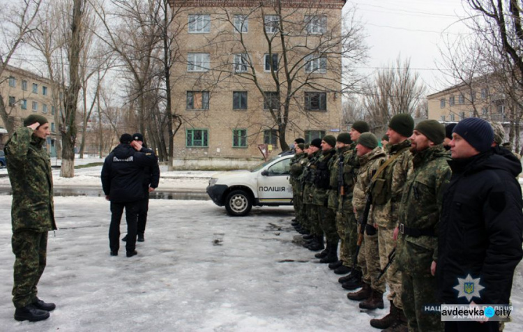 На охрану Покровской оперзоны вышли полиция и общественные формирования (ФОТО)