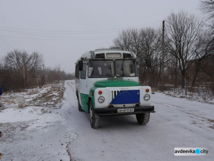  В освобожденные Травневое и Гладосово возвращается цивилизация:  электроснабжение, пенсии и дорога 