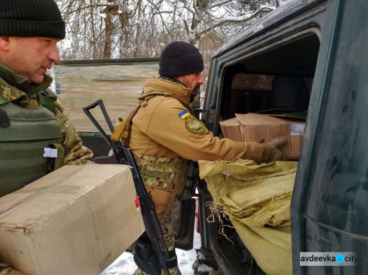 "Симики" доставили гуманитарку  в два недавно освобожденных села  на Донетчине (ФОТО)