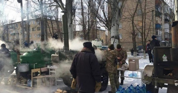 Сегодня Авдеевцам бесплатно раздадут воду, - МККК (ВИДЕО)