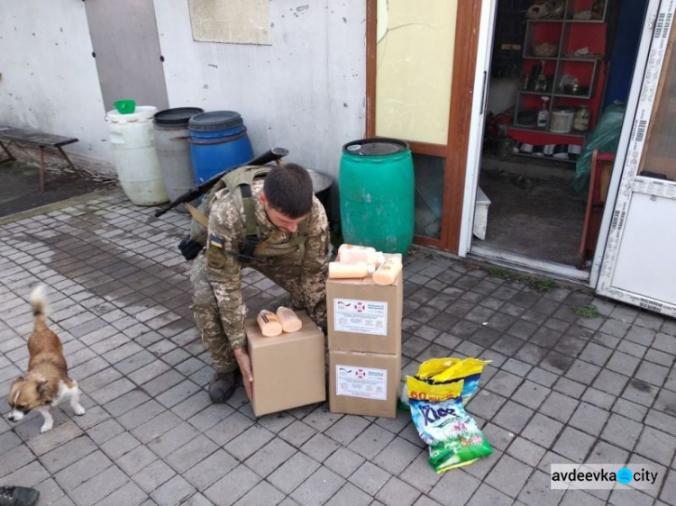 Авдеевские «симики» помогли жителям прифронтовых поселков