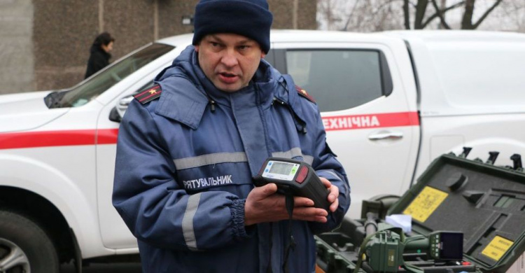 Спасателям в Донецкой области передали важную и нужную новую технику и оборудование (ФОТО)