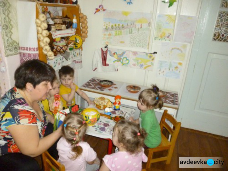 У школьников Авдеевки завершилась неделя родного языка (ФОТООТЧЕТ)