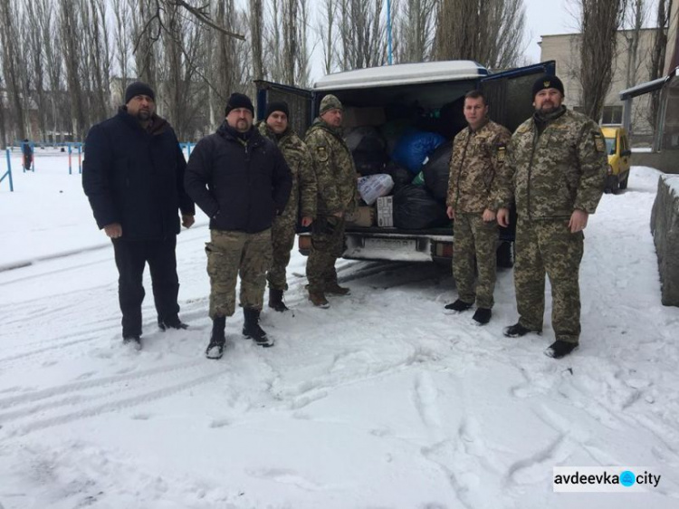 Дети из Ровно собрали подарки детям Авдеевки