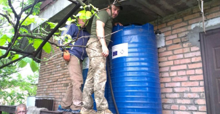 В прифронтовые Водяное и Каменку прибыла важная помощь