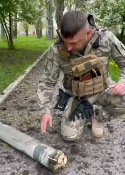 Рашисти знову обстріляли Авдіївку з авіації та накрили градами, - Віталій Барабаш