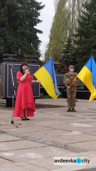 В Авдеевке прошёл митинг по случаю 76-й годовщины Победы над нацизмом во Второй мировой войне 