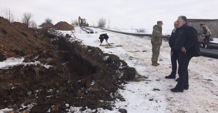 В поселке Красноторка, что в Краматорске, начата реконструкция водоснабжения (ФОТО)