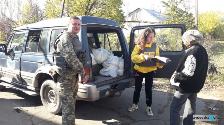 Авдеевские «симики» доставили важную помощь в прифронтовые населенные пункты (ФОТО)