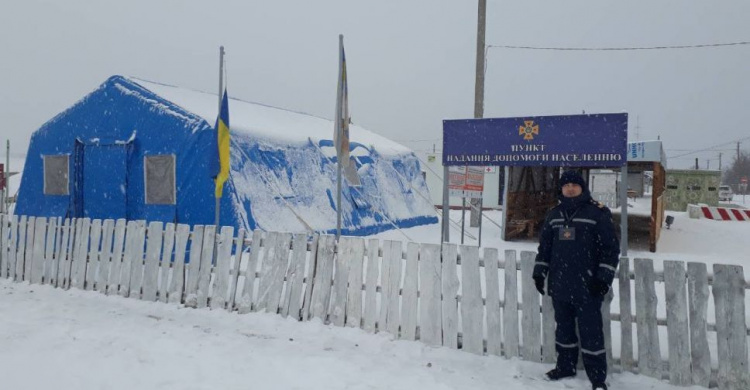 Морозы привели в пункты помощи на КПВВ в Донецкой области более 80 человек за сутки (ФОТО)