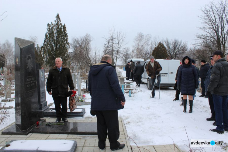 Авдеевские воины-интернационалисты собрались почтить память погибших земляков (ФОТО)