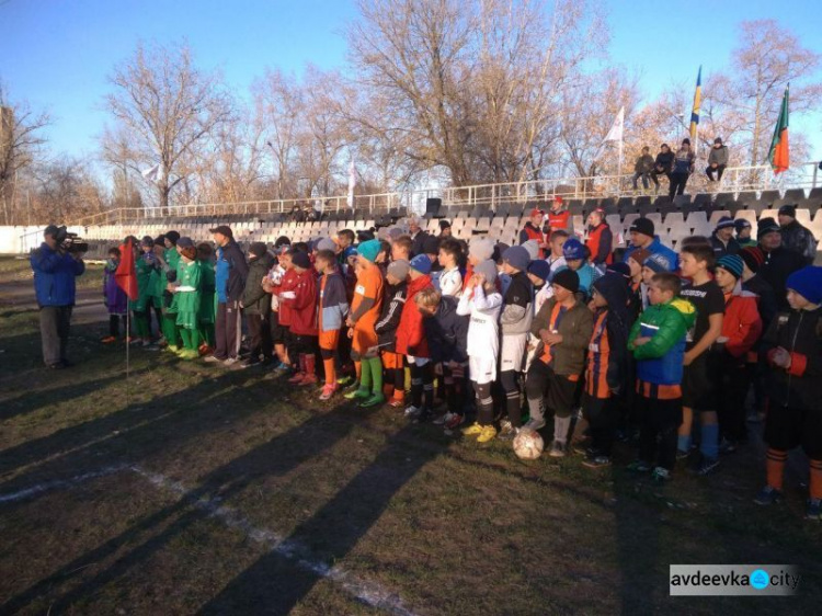 “We are the champions”: авдеевские футболисты выиграли Кубок гендиректора АКХЗ (ФОТО)