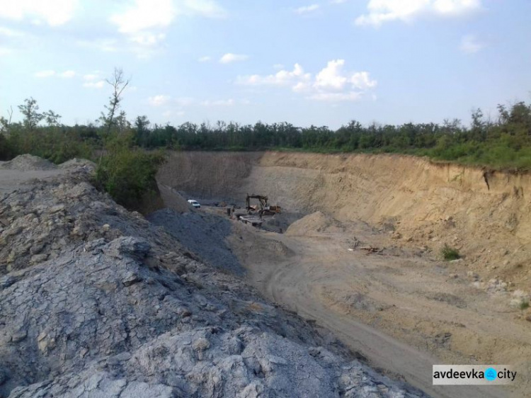 На Донбассе задержали нелегальных угольщиков: опубликованы фото