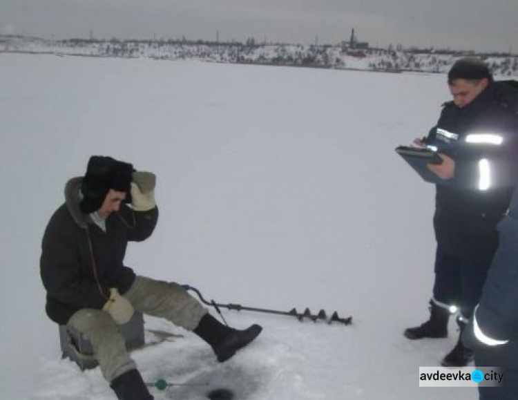 Авдеевские спасатели провели водные рейды