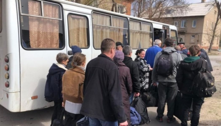 Скільки людей залишилося на Донеччині: дані від ОВА