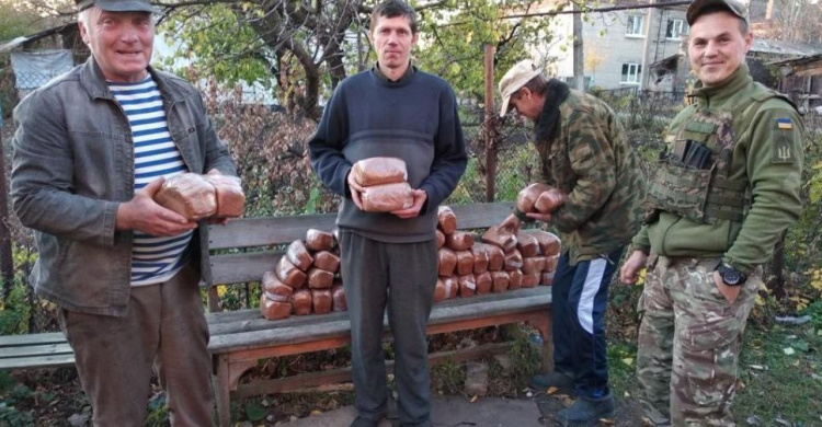 Авдеевские «симики» оказывали помощь гражданскому населению