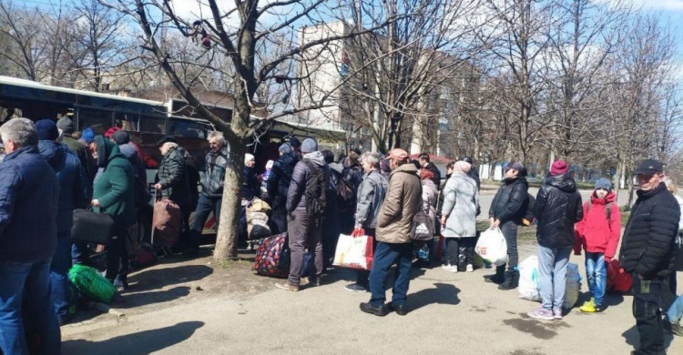 Евакуація з Авдіївки у Дніпро та на Захід країни триває. Наявні зміни