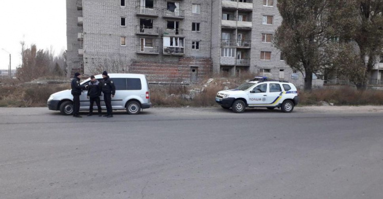 В Авдеевке копы работают на упреждение аварий (ФОТОФАКТ)