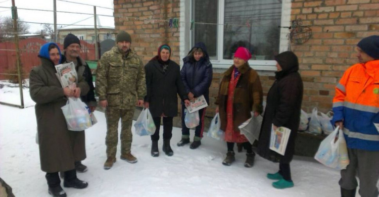 Офицеры Cimic Avdeevka прорвались сквозь непогоду к линии разграничения (ФОТО)