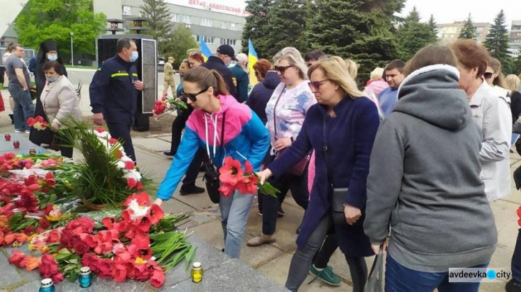 В Авдеевке прошёл митинг по случаю 76-й годовщины Победы над нацизмом во Второй мировой войне 