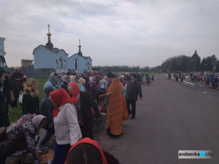 В Авдеевке освятили пасхальные корзины (ФОТО)