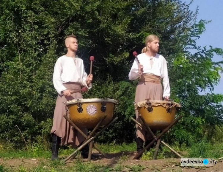 Авдіївка зустріла патріотичний автопробіг (ФОТО)