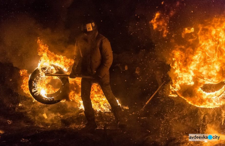 Памяти Небесной сотни: Украина вспоминает кровавую фазу Революции достоинства (ФОТО)