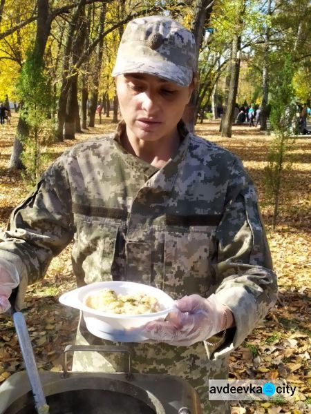 Авдіївка урочисто відзначила День захисника України (ФОТОРЕПОРТАЖ)