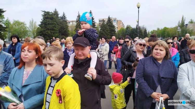 В Авдеевке прошёл митинг по случаю 76-й годовщины Победы над нацизмом во Второй мировой войне 