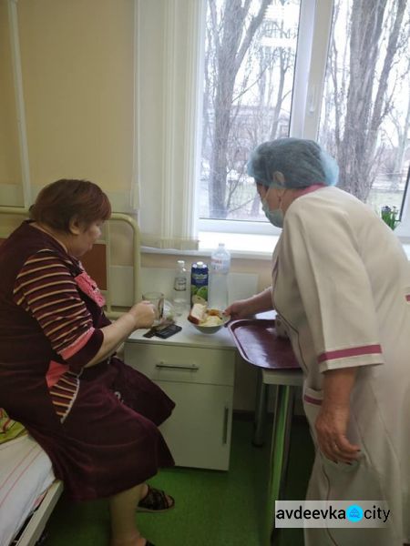 В Авдеевке общими усилиями власть, бизнес и общественники развивают местную сферу здравоохранения